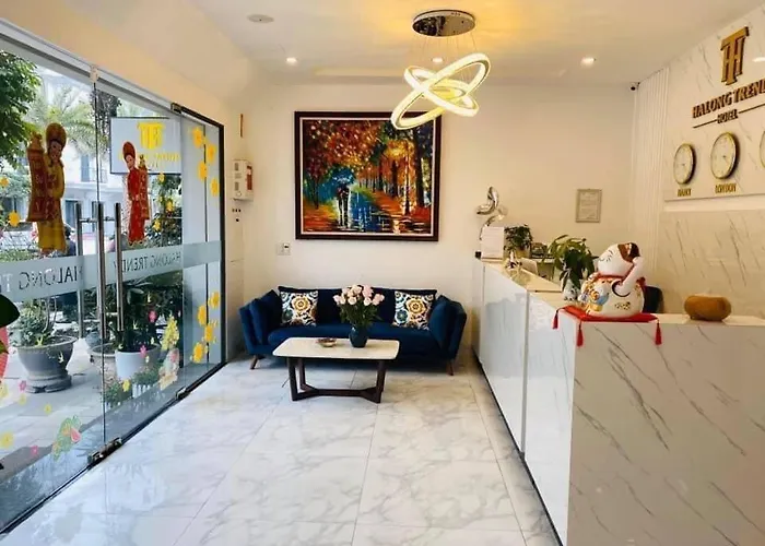 Khách sạn Can Ho Alacarte Ha Long By Lam Stay 3*
