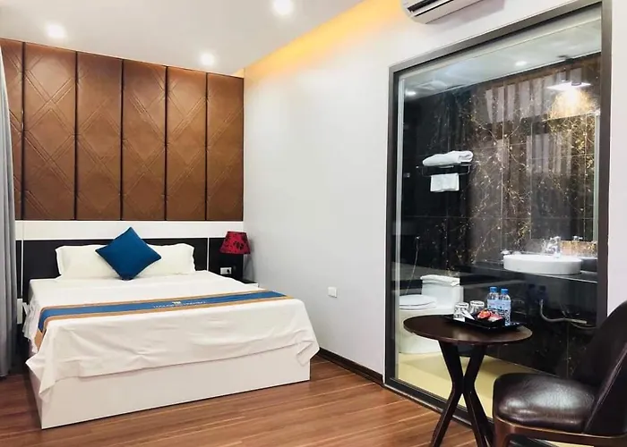 Khách sạn Can Ho Alacarte Ha Long By Lam Stay 3*